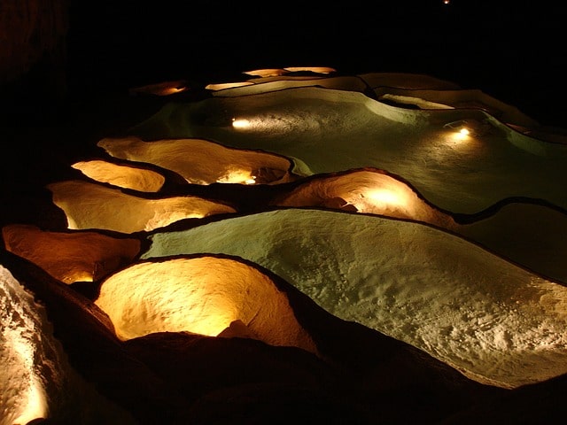 Grotte de St Marcel